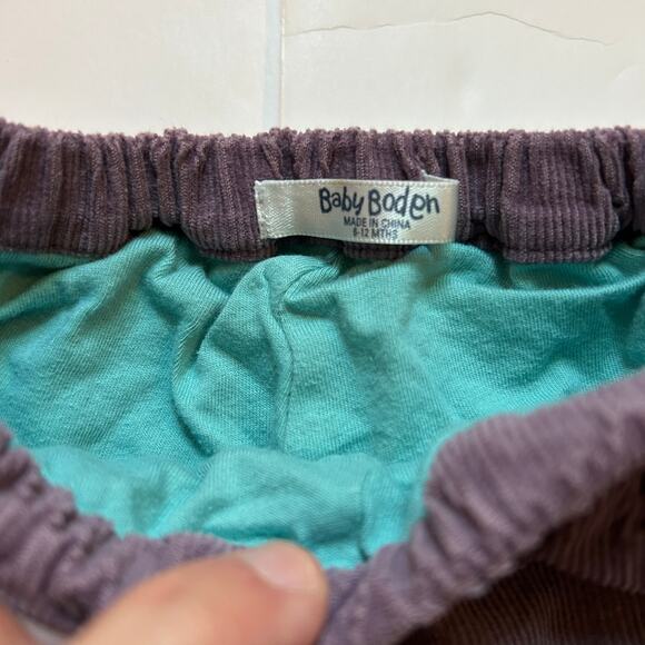 Baby Boden Purple Corduroy Ruffle Shorts - Size 6-12 Months - Picture 4 of 4